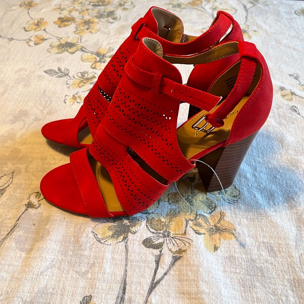 Violet & Red Wedge Heels Size 7 1/2